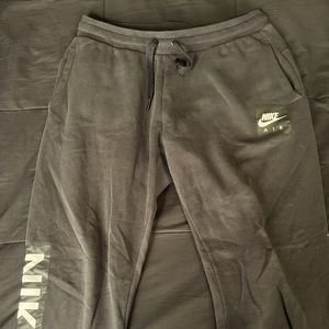 Black Nike Joggers (L)